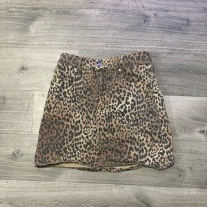 GAP cheetah Print Mini Skirt